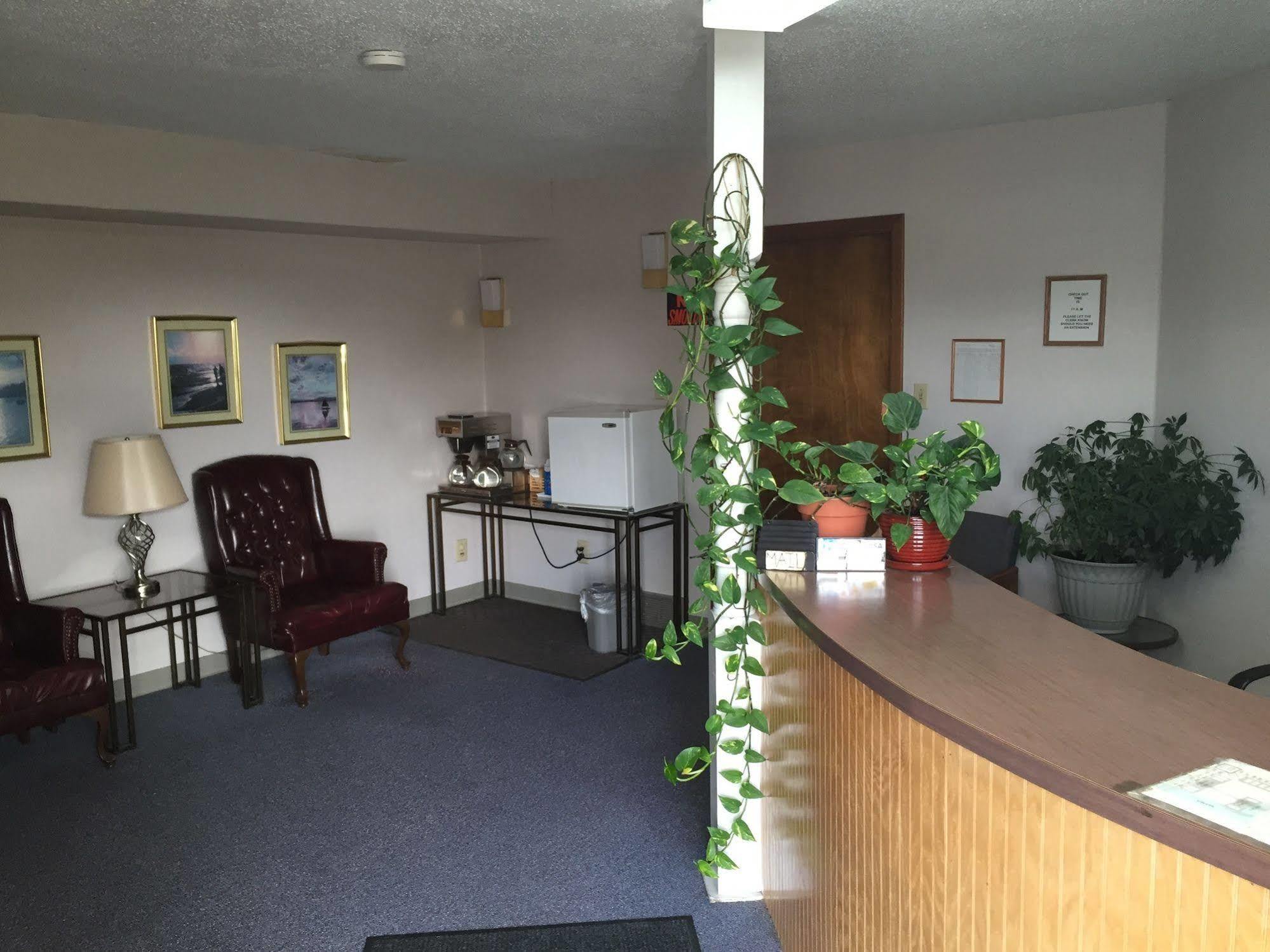 Budget Inn Adair Exterior photo